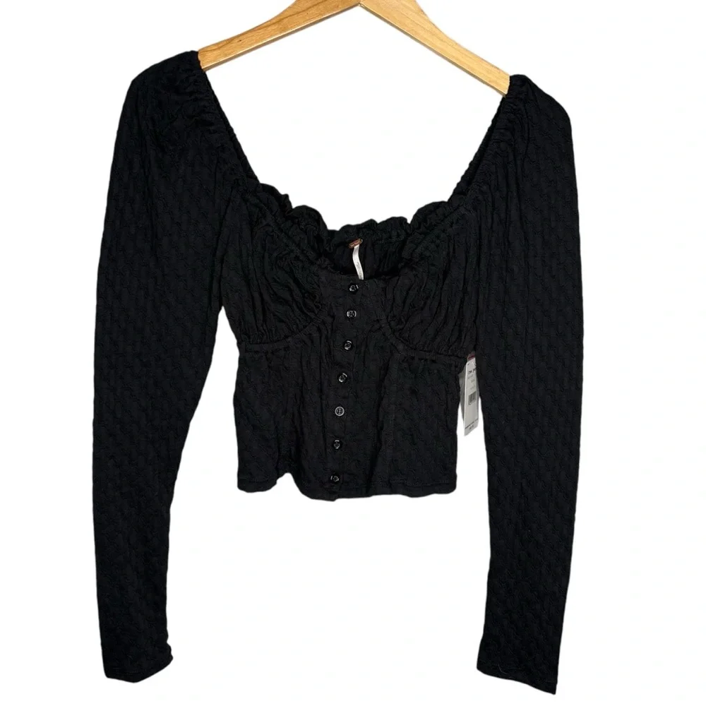 Free People ladybug Black Crop Top Long Sleeves Ruched Style NWT women’s medium